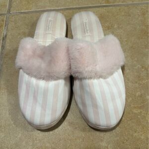 Victoria Secret Slippers